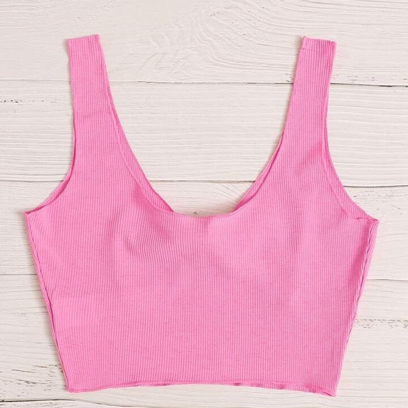 Front Tie Crop Top 🎀 - Picture 2 of 5